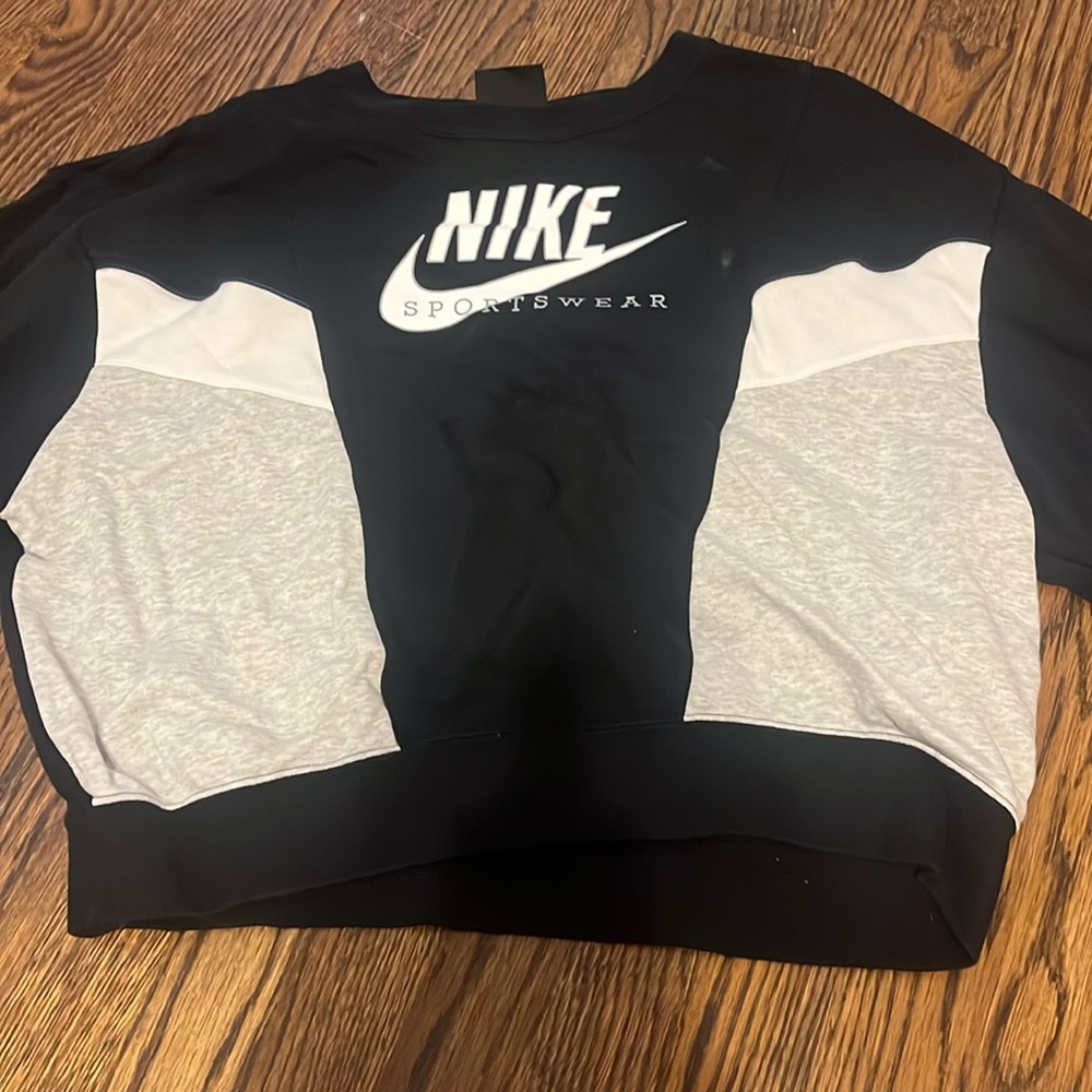nike sportswear